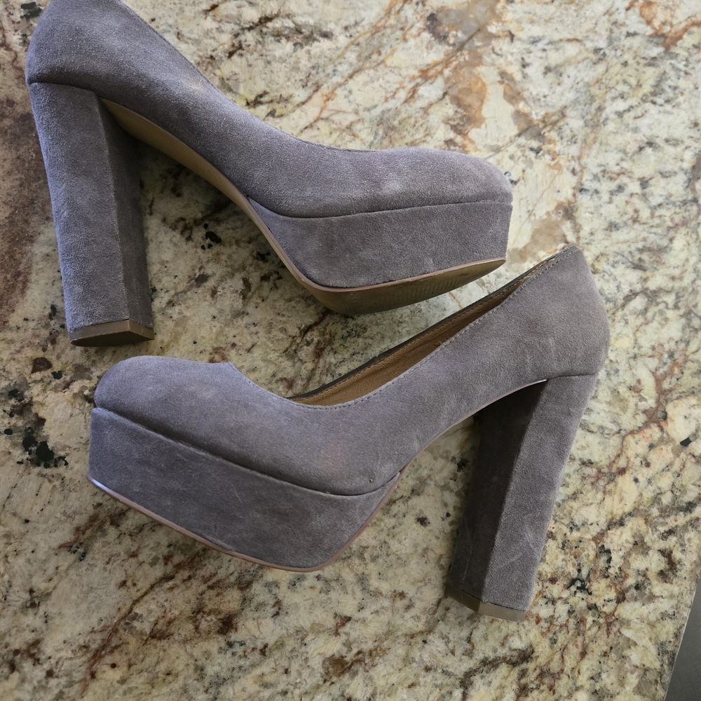 Steve Madden Gray Suede Platform Heels